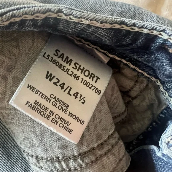 Silver Light Wash Denim Shorts Sam Style size 24 - Picture 7 of 7